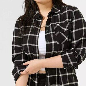 Torrid EUC Lightweight Flannel Midi Shacket Size 1